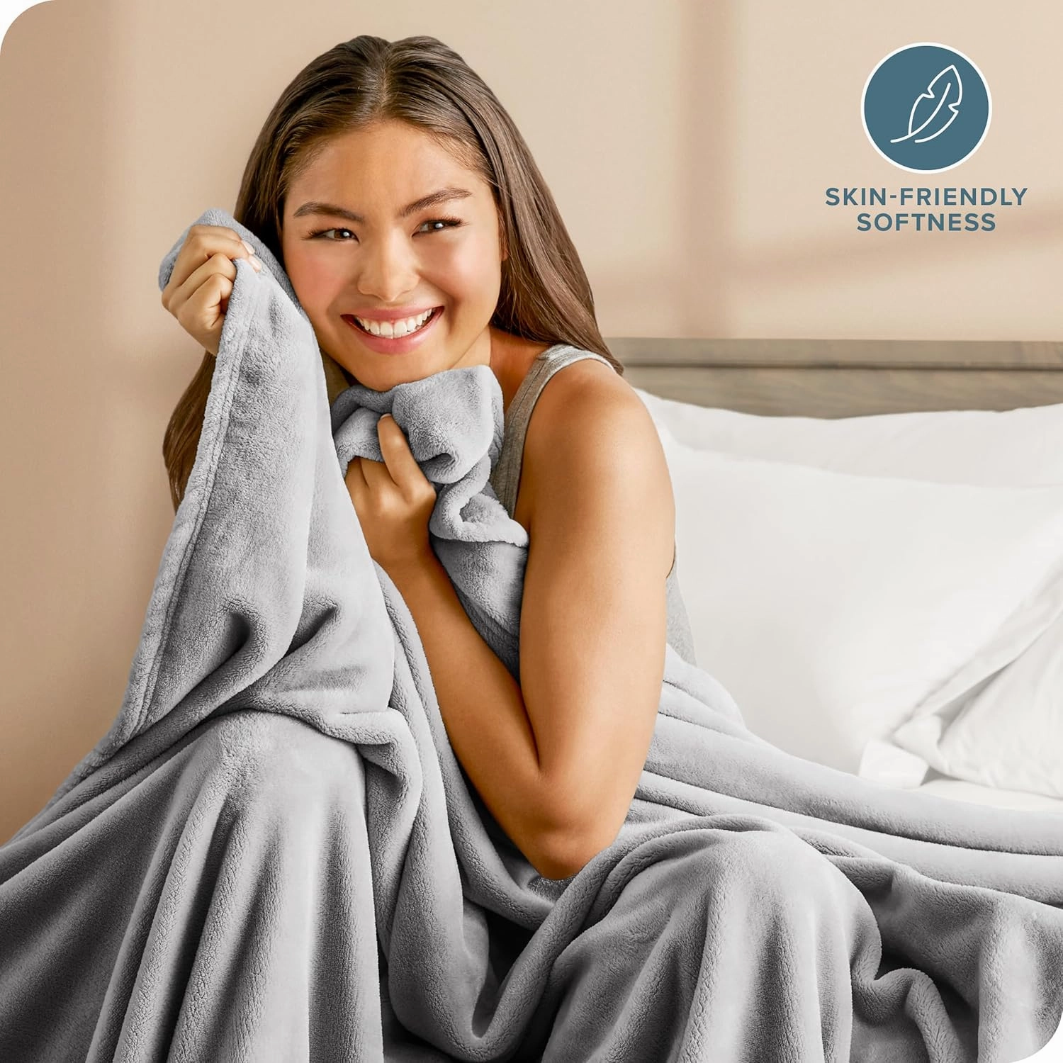 Bare Home Fleece Microplush Blanket - Full/Queen - Lightweight Throw for Bed, Sofa, Couch, Movie Night, Camping, and Travel - Cabin Blanket (Full/Queen, Light Grey)