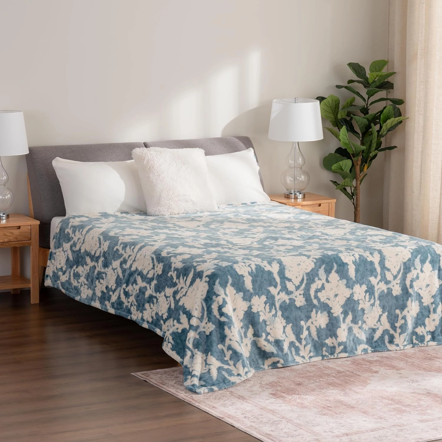 Berkshire Blanket-Classic Heavyweight Soft Printed VelvetLoft® Plush Warm Blanket, Twin Size Soft Fuzzy Blanket for Couch Sofa Bed, Floral Blue, 60in x 90in