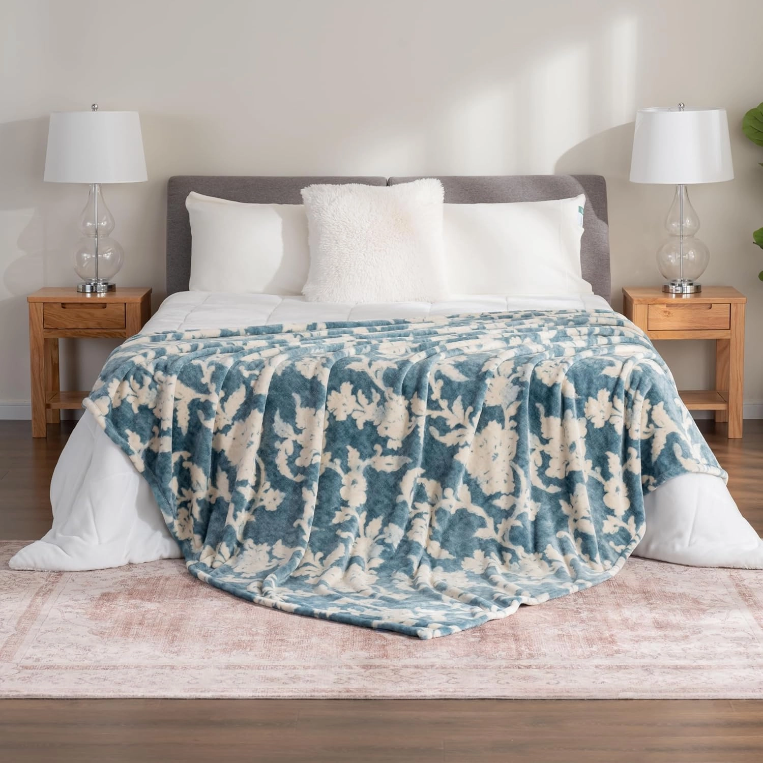 Berkshire Blanket-Classic Heavyweight Soft Printed VelvetLoft® Plush Warm Blanket, Twin Size Soft Fuzzy Blanket for Couch Sofa Bed, Floral Blue, 60in x 90in
