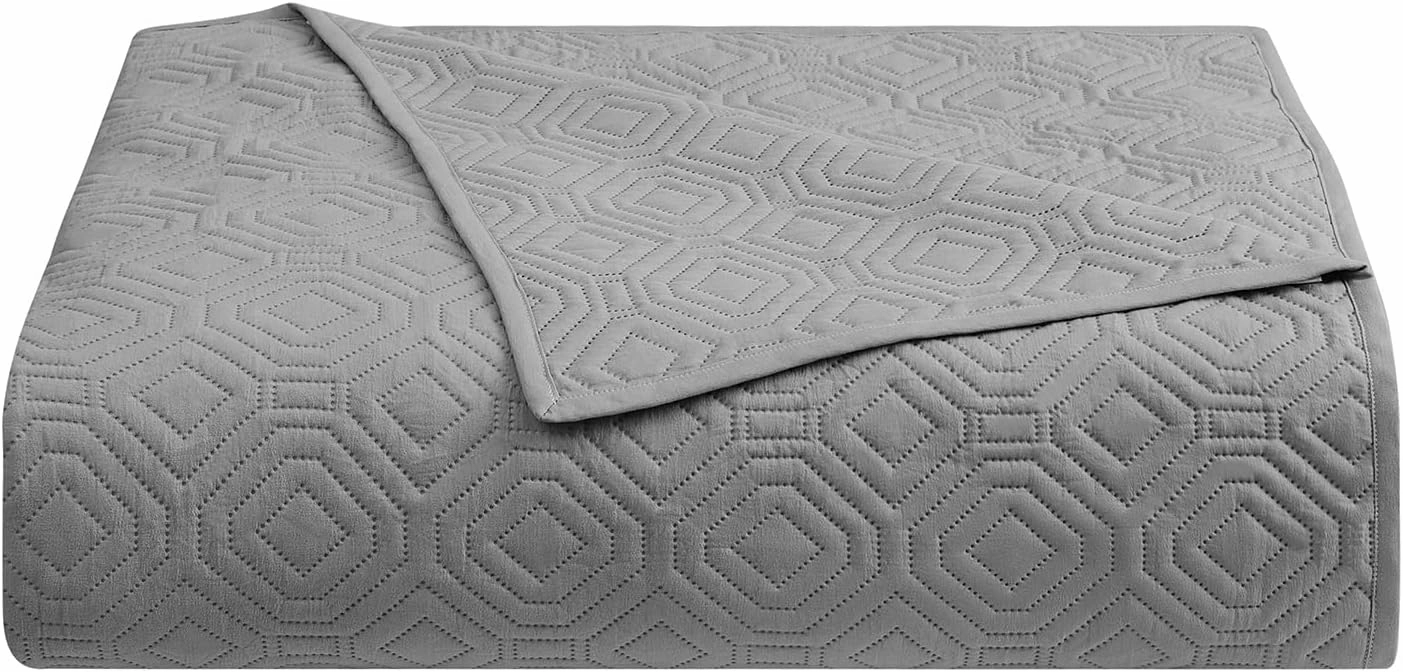 BOURINA Quilt Set Bedspread Coverlet Set Pre-Washed Microfiber Ultra Soft Oversized 2-Piece Quilt Set, Twin 65"x93" Ashy Grey