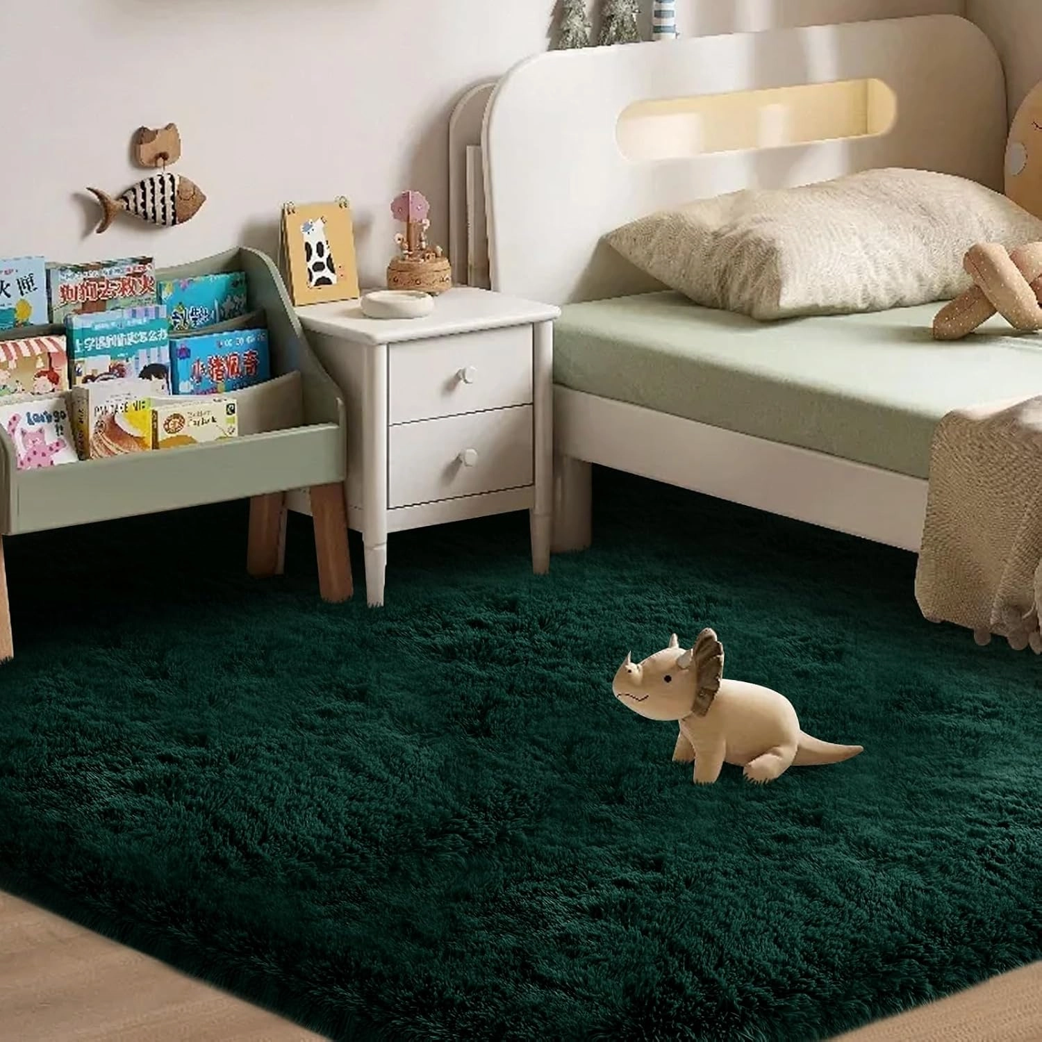 CAIYUECS 4x6 Green Area Rug for Bedroom: Shag Rugs for Living Room-Modern Fuzzy Furry Plush Soft Rugs for Kids Girls Room,Shaggy Rug for Dorm Home Decor(4x6 Feet,Green)
