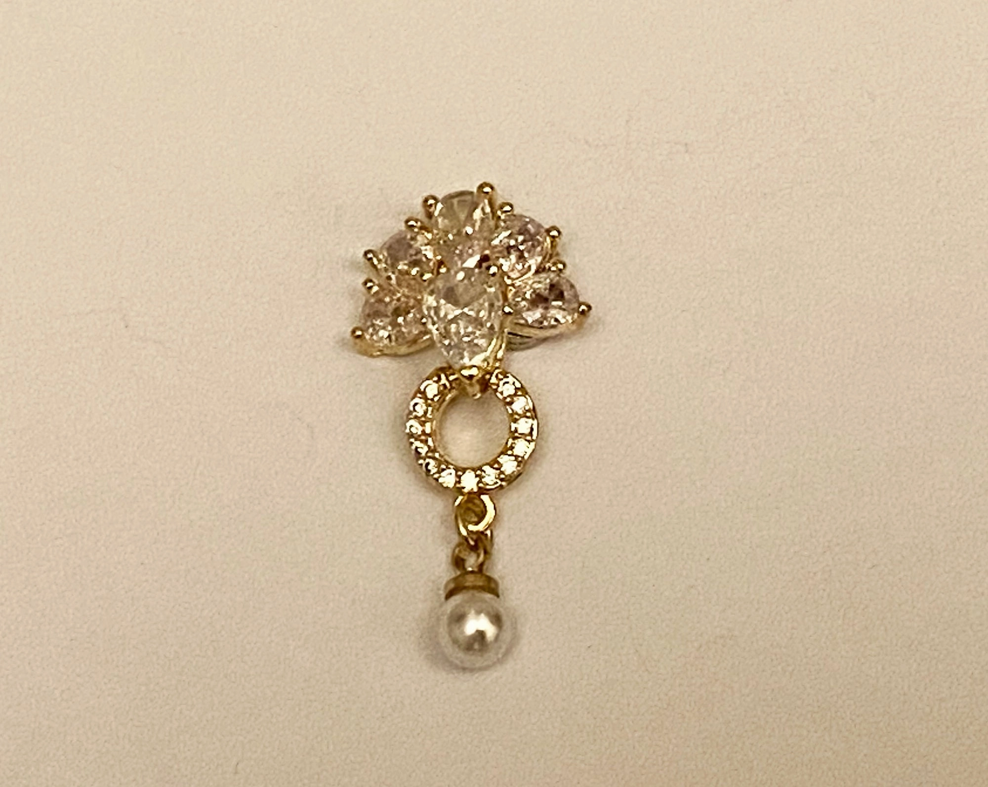Craftuneed Handmade 1:6 miniature doll crown dollhouse jewellery rhinestones brooch magnetic accessory