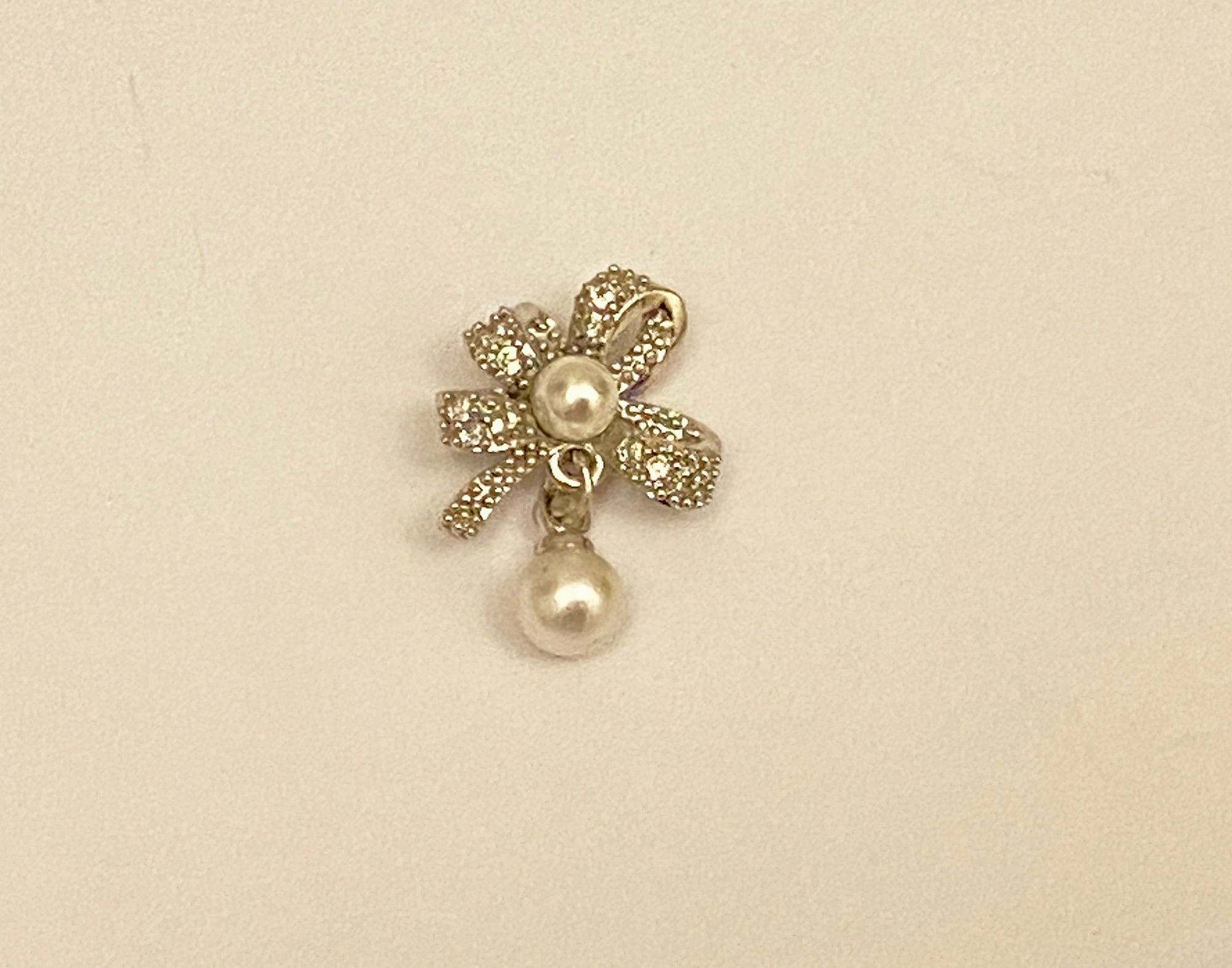Craftuneed Handmade 1:6 miniature doll crown dollhouse jewellery rhinestones brooch magnetic accessory