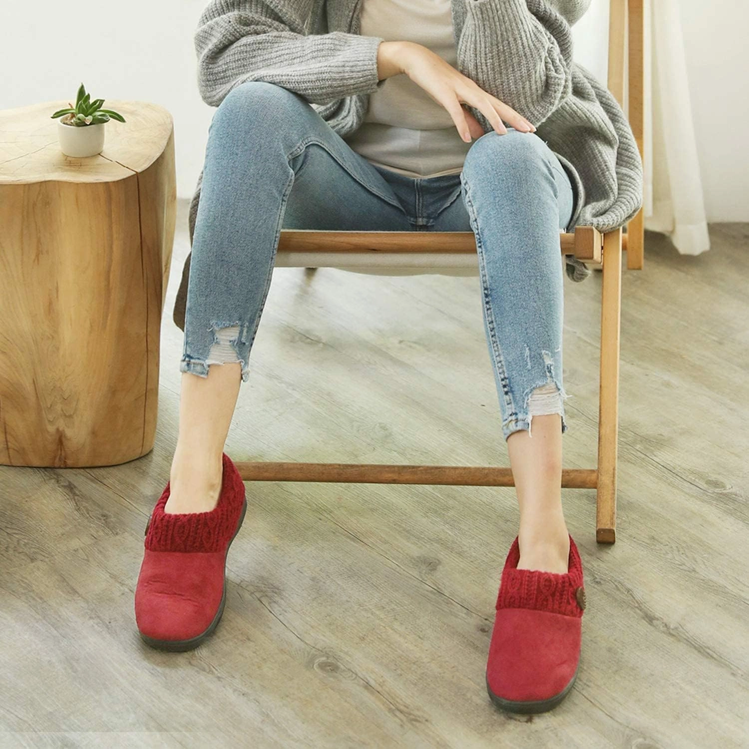 EverFoams Women's Microsuede Slippers Warm Comfy Memory Foam Indoor House Shoes with Knit Collar