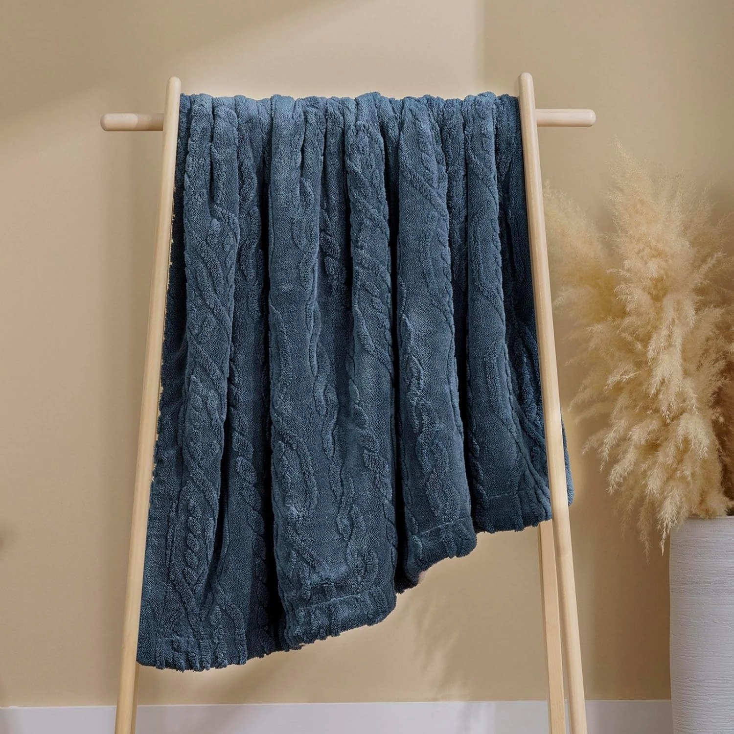 EVERGRACE Classic Cable Jacquard Sherpa Fleece Throw Blanket for Couch, Soft Cozy Fuzzy Plush Blankets for All Seasons, Reversible Thick Warm Blanket for Bed, Sofa, Living Room, Stormy Blue, 50" x 60"