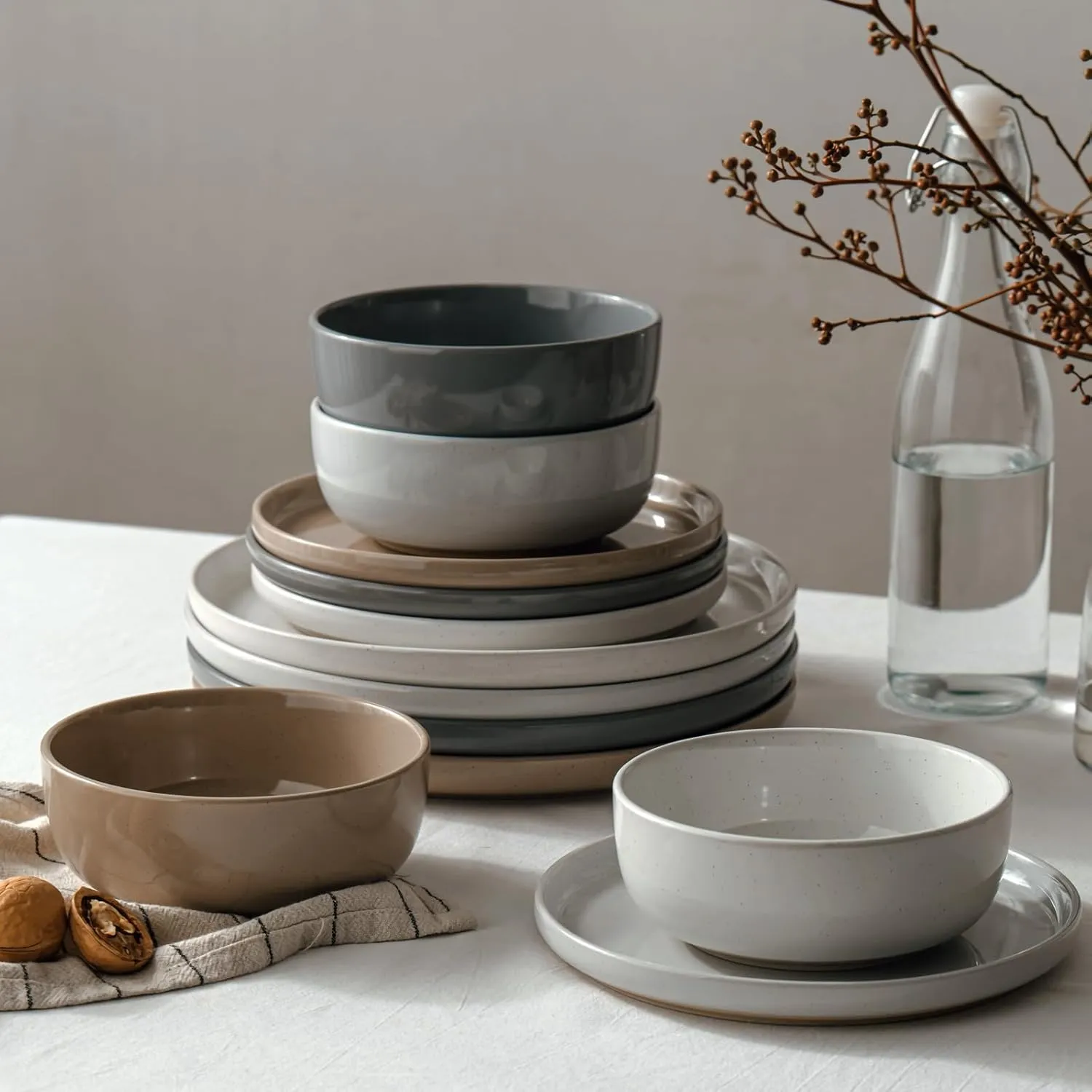 Famiware Milkyway Plates and Bowls Set, 12 Pieces Dinnerware Sets, Dishes Set for 4, Multi-color