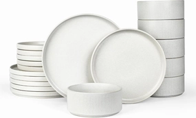 Famiware Star Plates and Bowls Sets, Modern Stoneware Dinnerware Sets for 6, 18-Piece Kitchen Dish Sets - Chip and Scratch Resistant, Microwave and Dishwasher Safe Tableware Set, Matte White