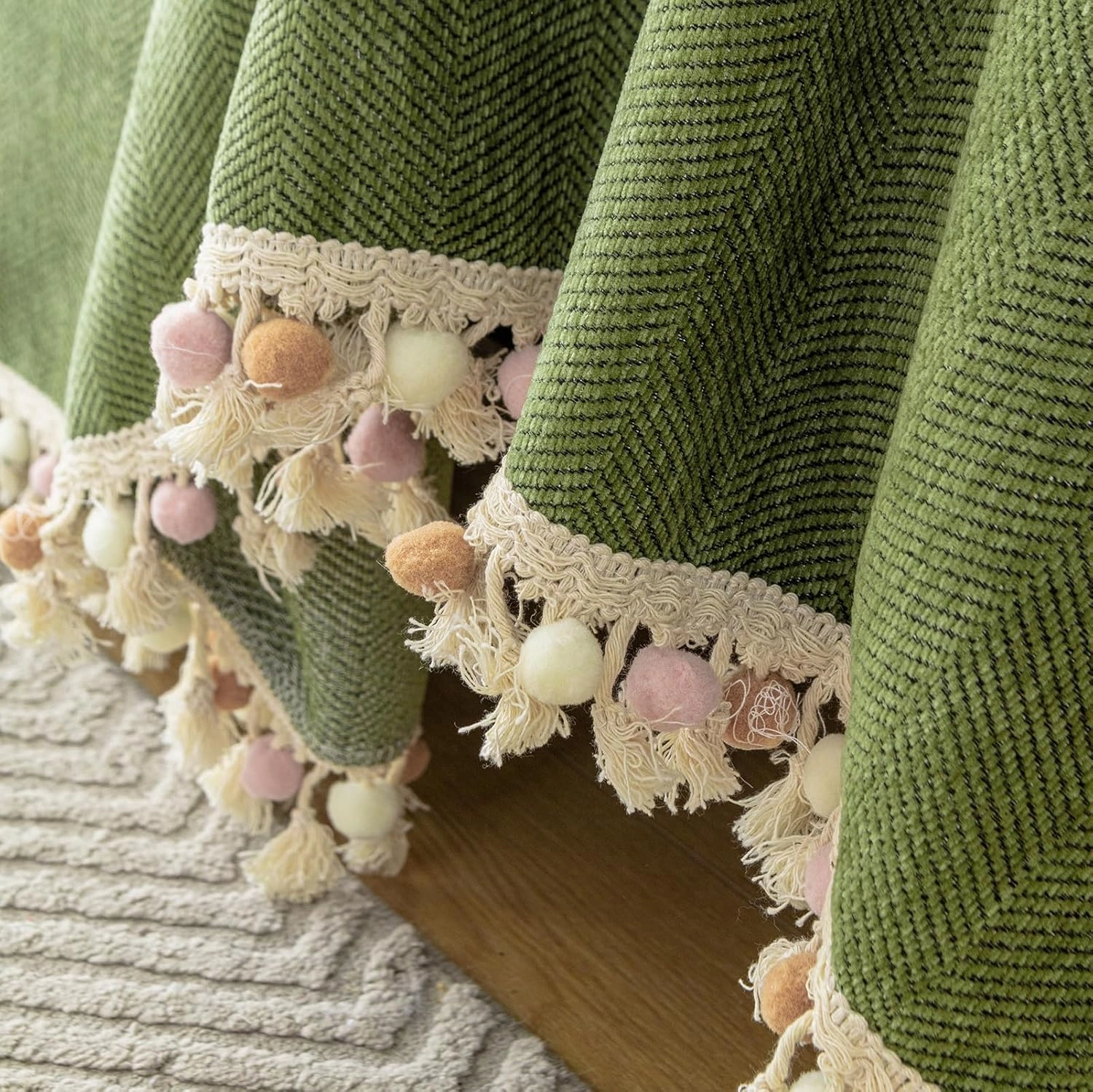HANDONTIME Green Sofa Cover Vintage Couch Cover for Dogs 71" X118" Couch Cushion Covers with Tassel Herringbone Sofa Cover Boho Sofa Covers for 3 Cushion Couch Chenille Soft Loveseat Sofa Covers