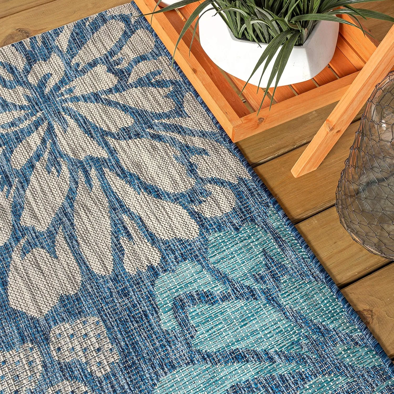 JONATHAN Y SMB110C-210 Zinnia Modern Floral Textured Weave Indoor Outdoor Runner Rug Bohemian Coastal Easy-Cleaning Bedroom Kitchen Backyard Patio Non Shedding, 2 X 10, Navy/Aqua