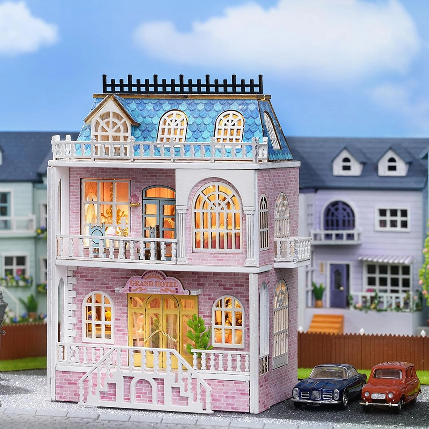 Kisoy Romantic and Cute Dollhouse Miniature DIY House Kit Creative Room Perfect DIY Gift for Friends, Lovers and Families (Romantic Castle)