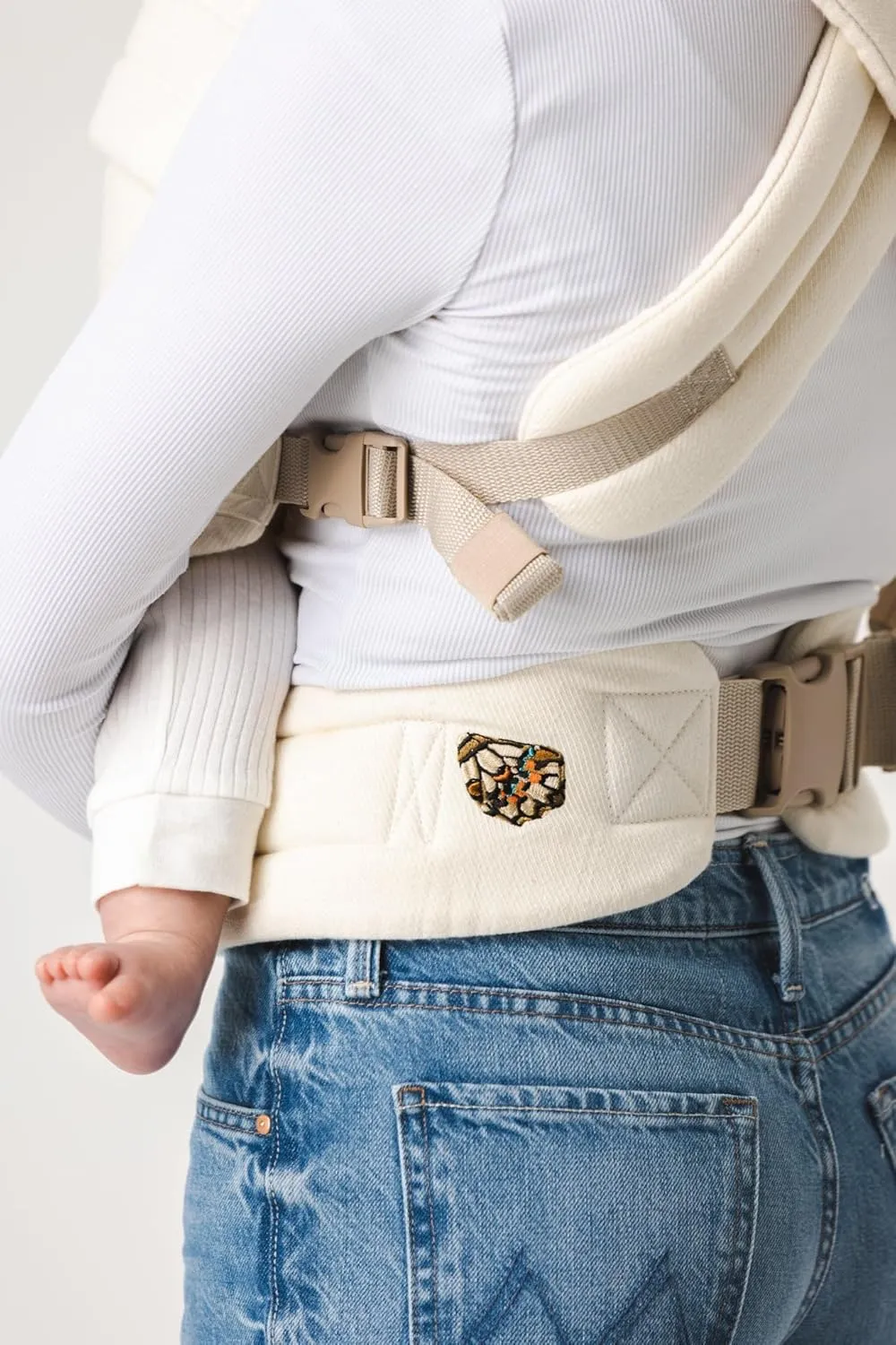 Mabē Monarch Ergonomic Baby Carrier - Premium Cotton Soft Structured Infant Carrier with Hip Healthy Design, 3 Carry Positions for Newborn to Toddler (7-35lbs), Breathable (Ivory)