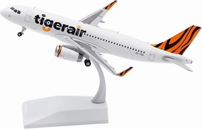 Mini Aircraft Model 1 200 for A380 Static Metal Alloy Die Cast Scale Airplane Model Collection Souvenir Ornaments Display Gift Airplane Kit