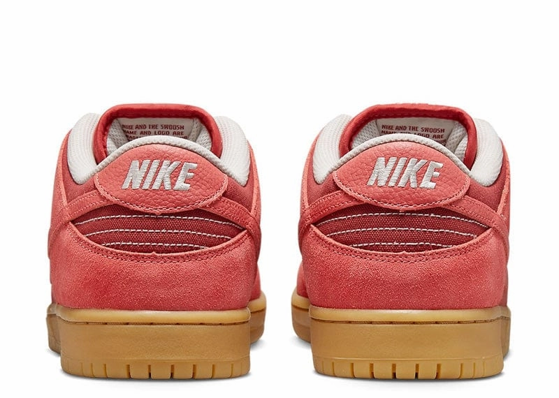 Nike SB Dunk Low Adobe