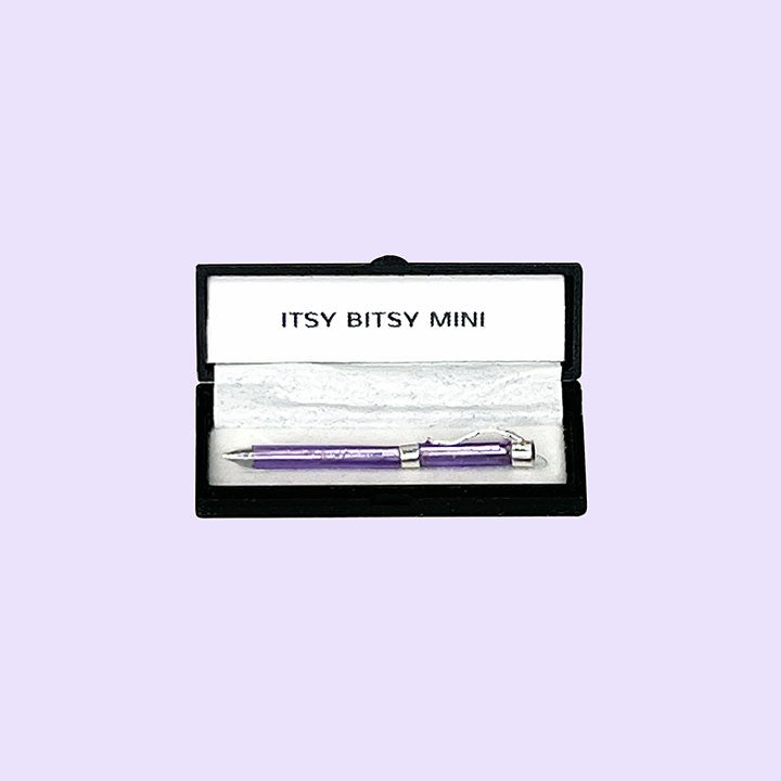 Pen in Black Gift Box - Dollhouse Miniature - 1:12
