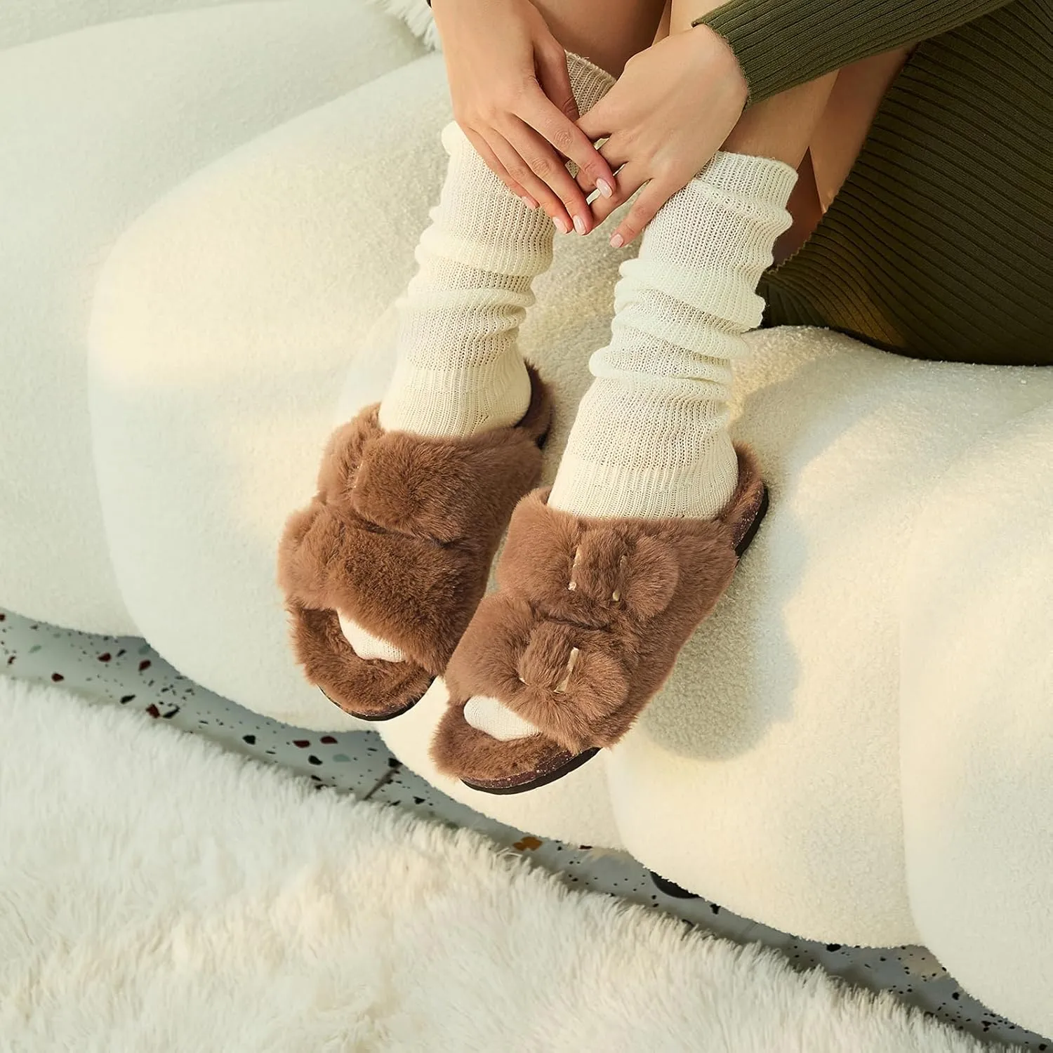 Rainlin Women's Fuzzy Slippers Comfy Cork Footbed Fluffy Slides Open Toe Indoor Outdoor House Shoes with Arch Support