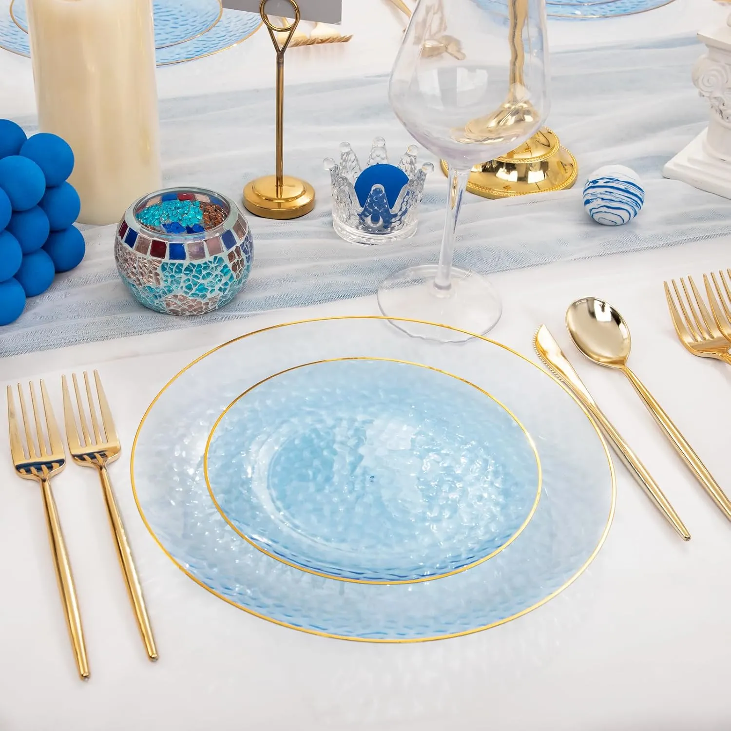 Rubtlamp 100Pcs Blue Gold Plastic Plates, Blue Disposable Plates With Gold Rim, Hammered Plastic Plates Include 50 Dessert Platos, 50 Dinner Platos for Party