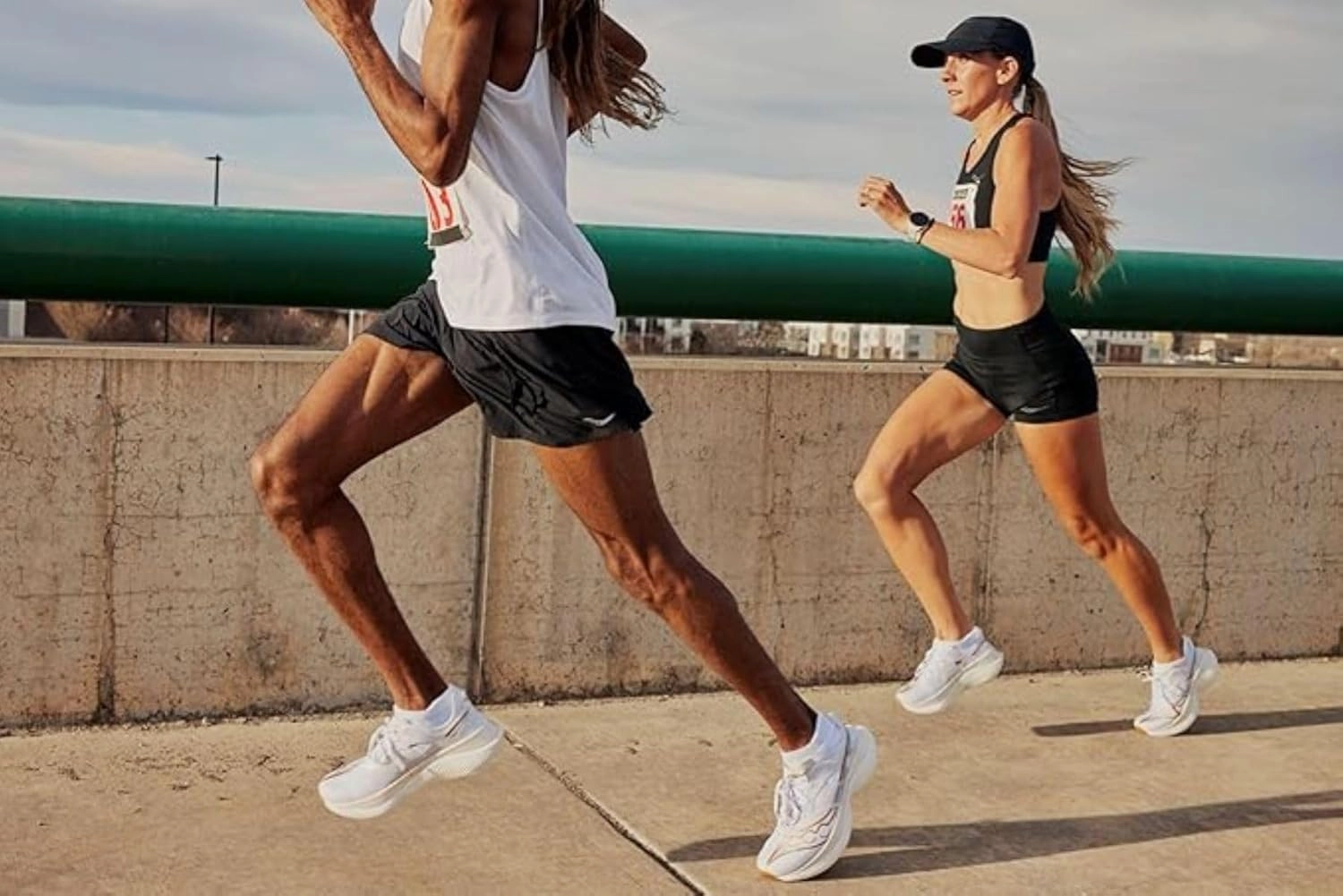 Saucony Men's Rundry Mesh Ventilating Comfort Fit Performance No-Show Socks, Available in M-XXL (6, 12, 18 Pairs)