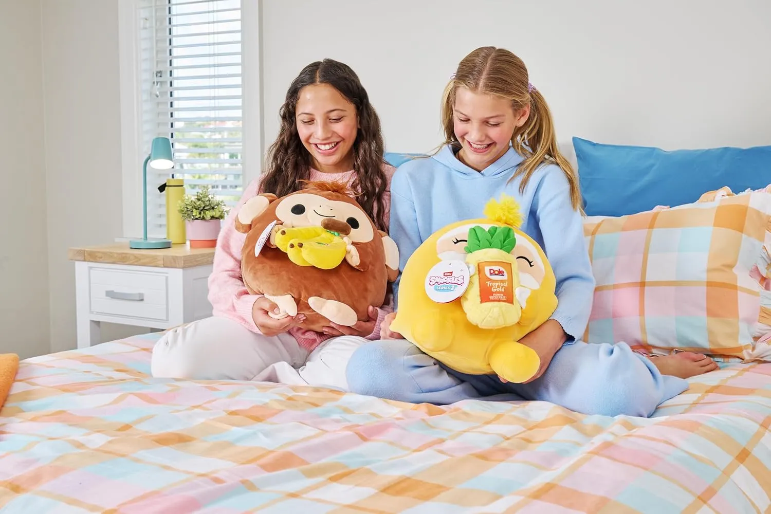 Snackles Series 2 Platypus & Subway 14 Inch Plush by ZURU, Ultra Soft Plush, Collectible Plush with Real Licensed Brands, Stuffed Animal, Giftable