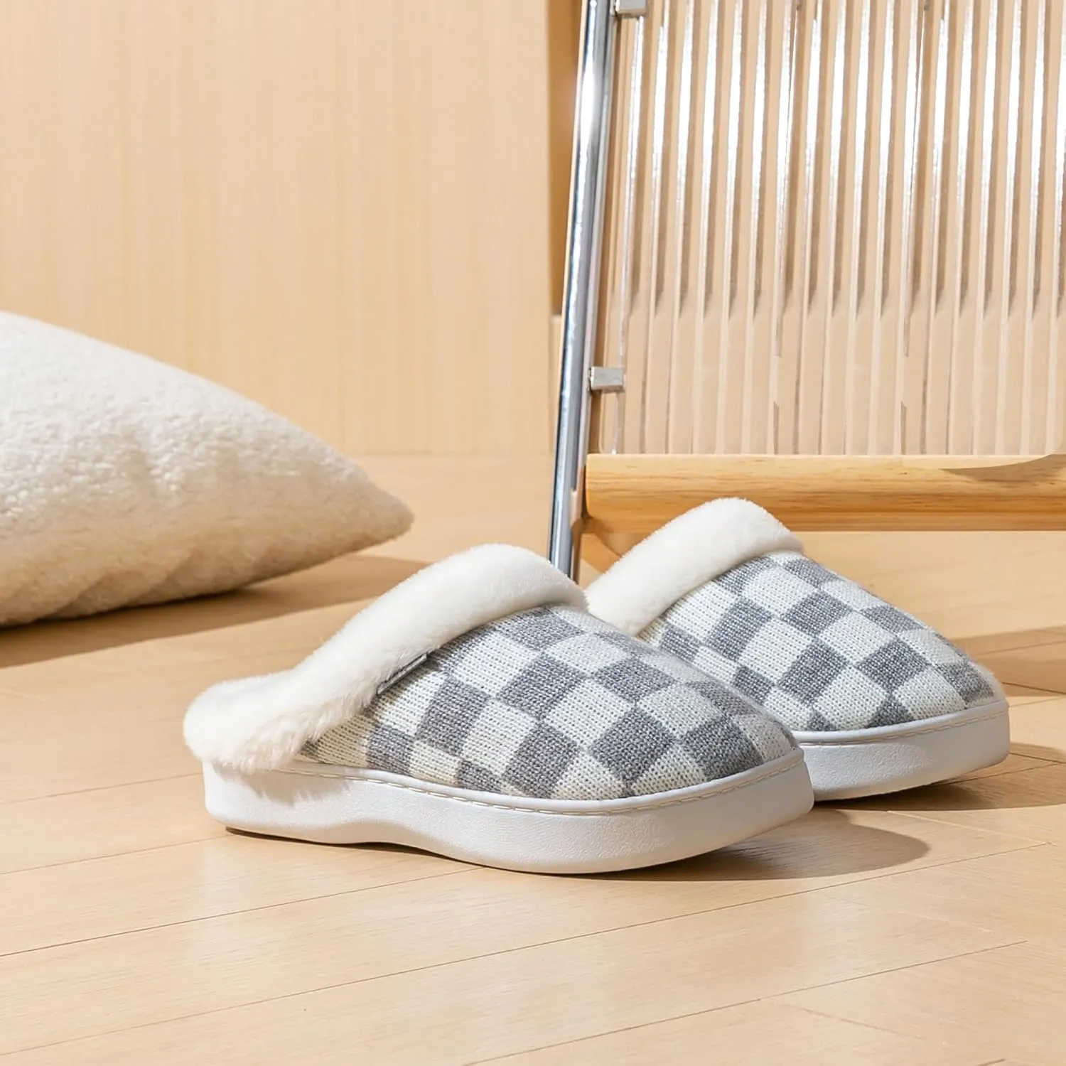 UBFEN Womens Slippers Classic Plaid Winter Warm with Memory Foam Fluffy House Shoes Platform Indoor Bedroom