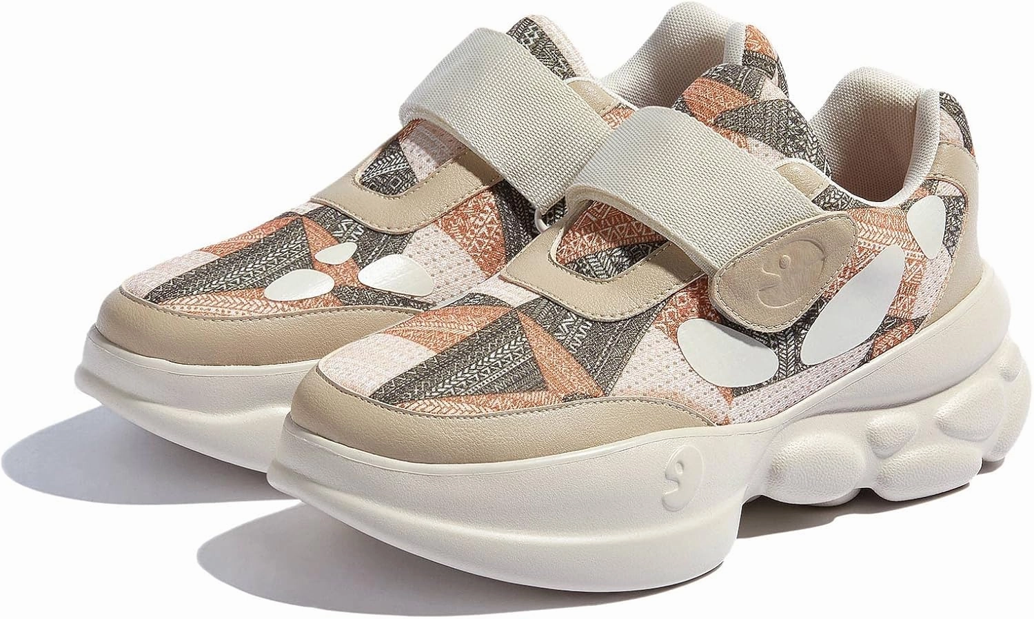 UIN Women's Chunky Fashion Sneakers Walking Casual Comfortable Art Painted Travel Designer Dad Shoes Ronda