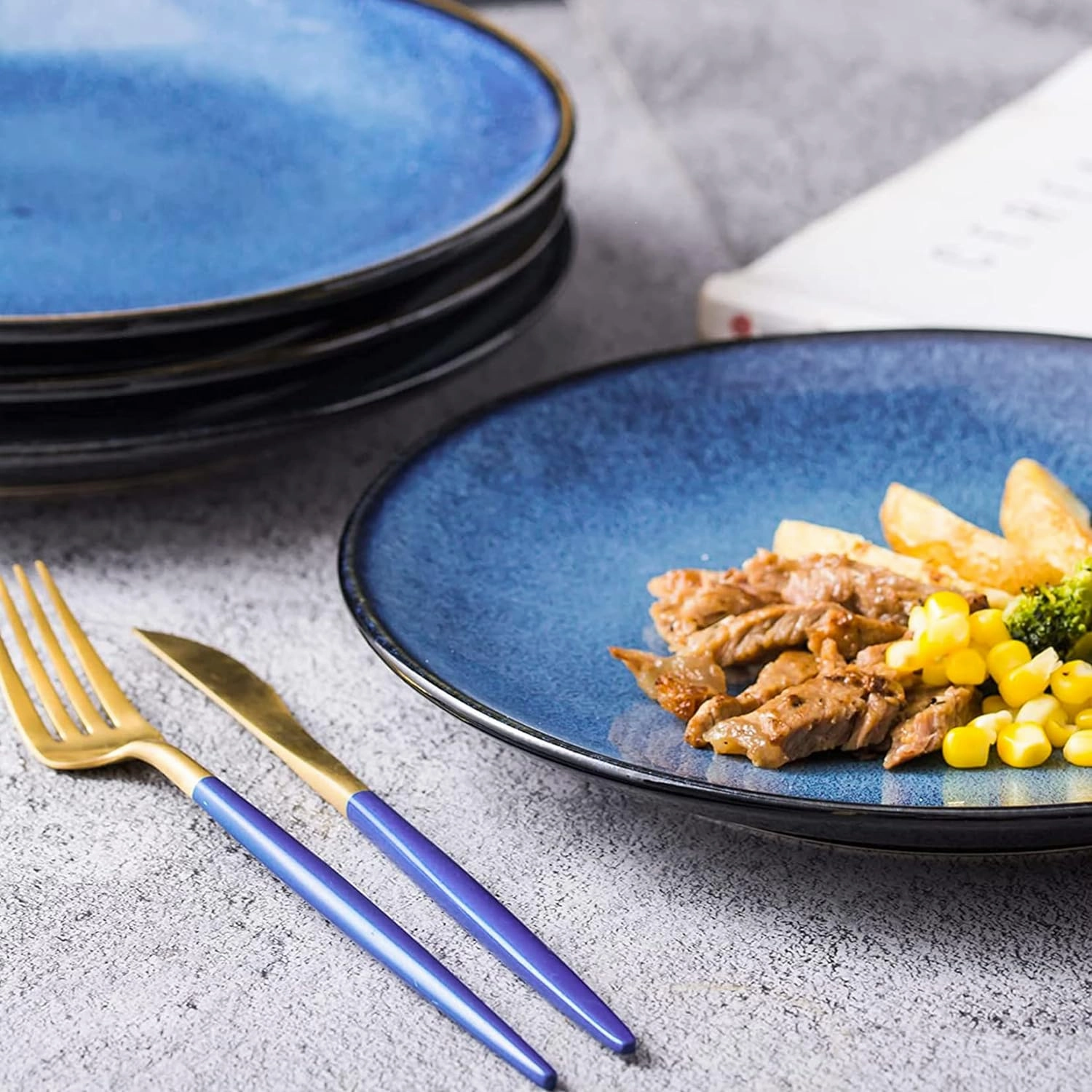 UNICASA Ceramic 10.25 Inch Dinner Plates Set, Porcelain Large Pasta Plate Set of 4, Reactive Glaze Serving Dishes for Steak, Salad, Pizza, Dishwasher & Microwave Safe (Blue)