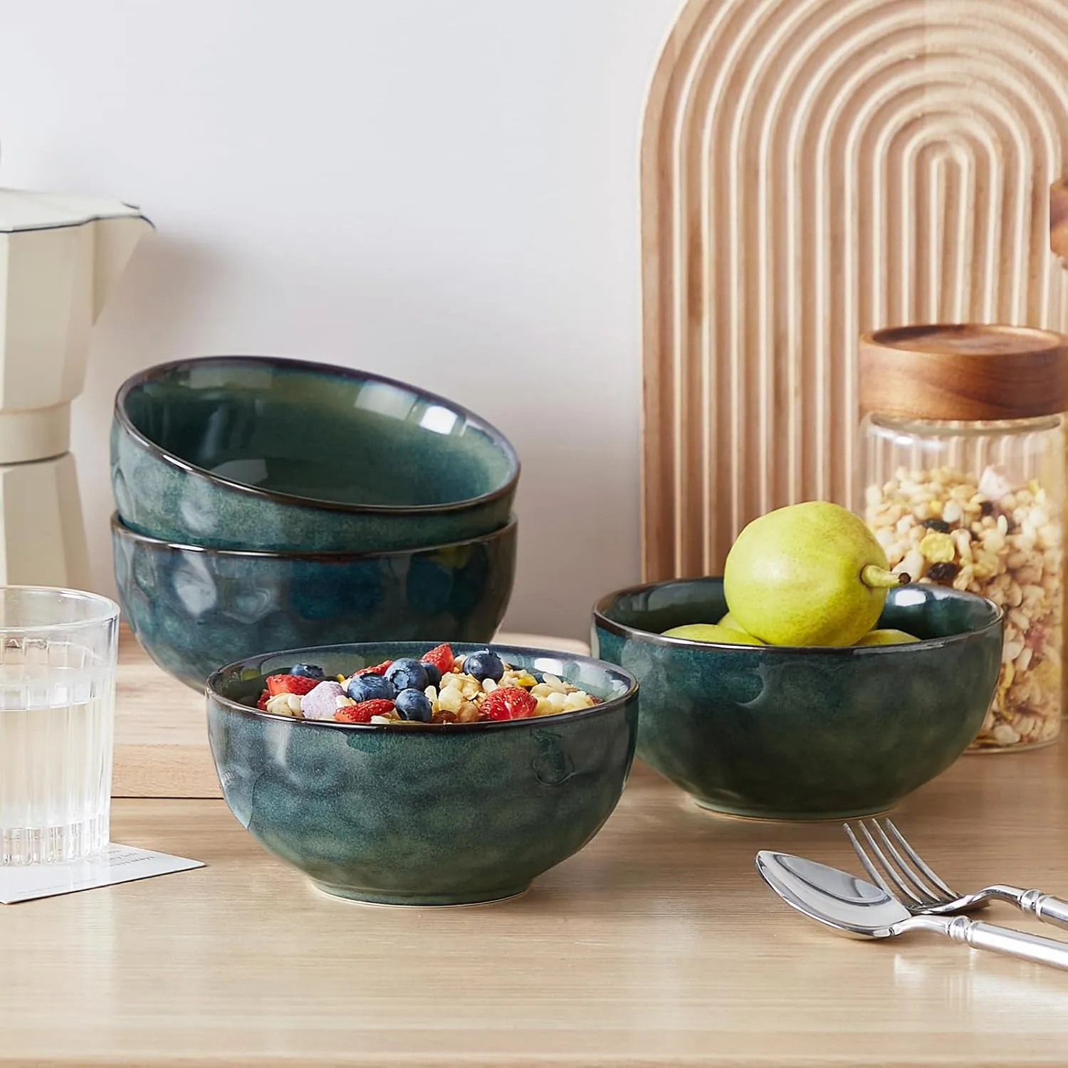 vancasso Starry 24oz Bowls for Soup, Ceramic Deep Soup Bowls Set of 4, Green Cereal Bowls Set for Kitchen, Salad Bowls Set, Pasta Oatmeal Bowls, Lead-free, Dishwasher & Microwave Oven Safe