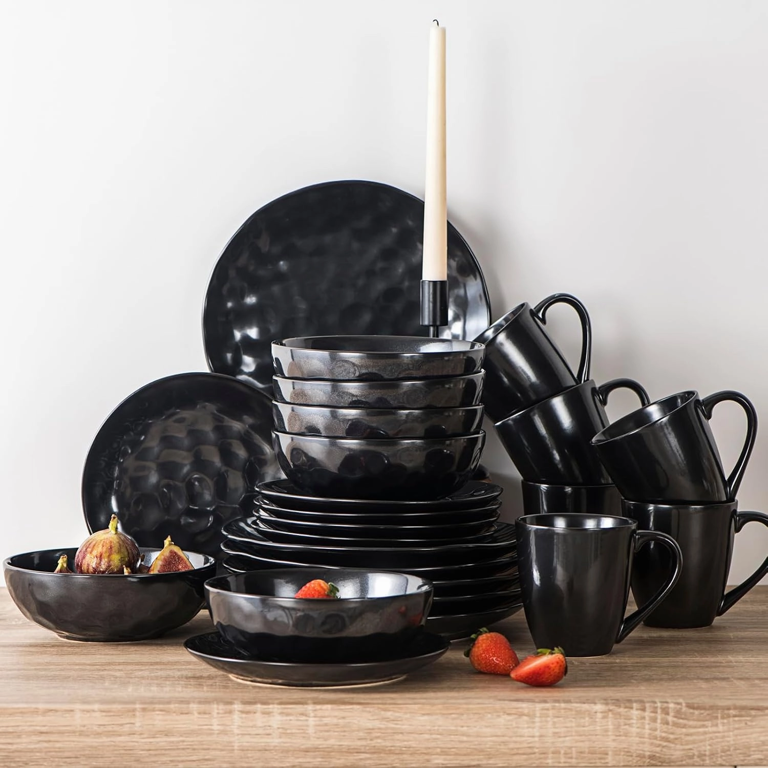 vicrays Ceramic Dinner Plates Set, 10 Inch, Microwave, Oven, Dishwasher Safe, Round, Porcelain Fluted Suitable for Steak, Pasta, Pizza, Home, Restaurant - Set of 6 Black