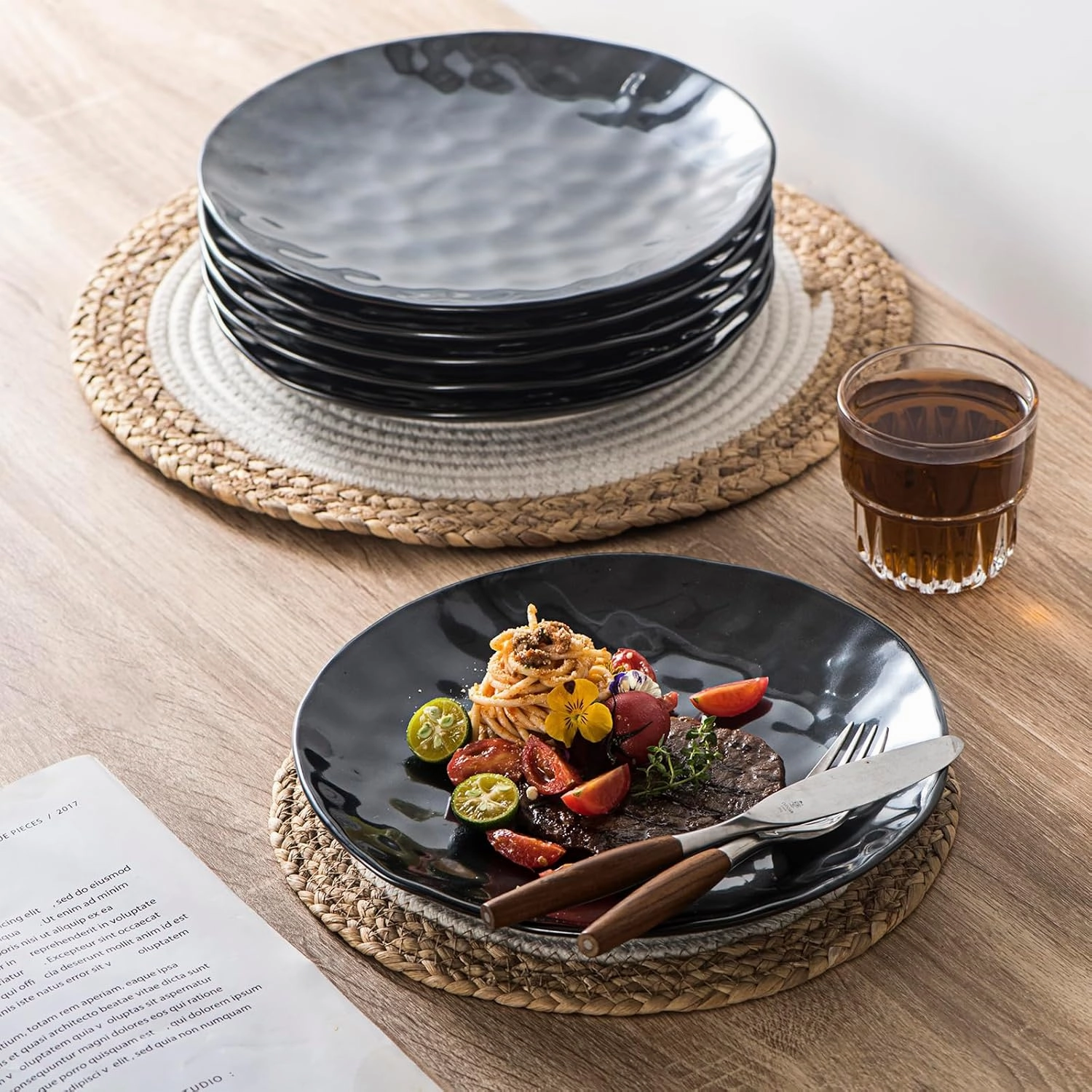 vicrays Ceramic Dinner Plates Set, 10 Inch, Microwave, Oven, Dishwasher Safe, Round, Porcelain Fluted Suitable for Steak, Pasta, Pizza, Home, Restaurant - Set of 6 Black