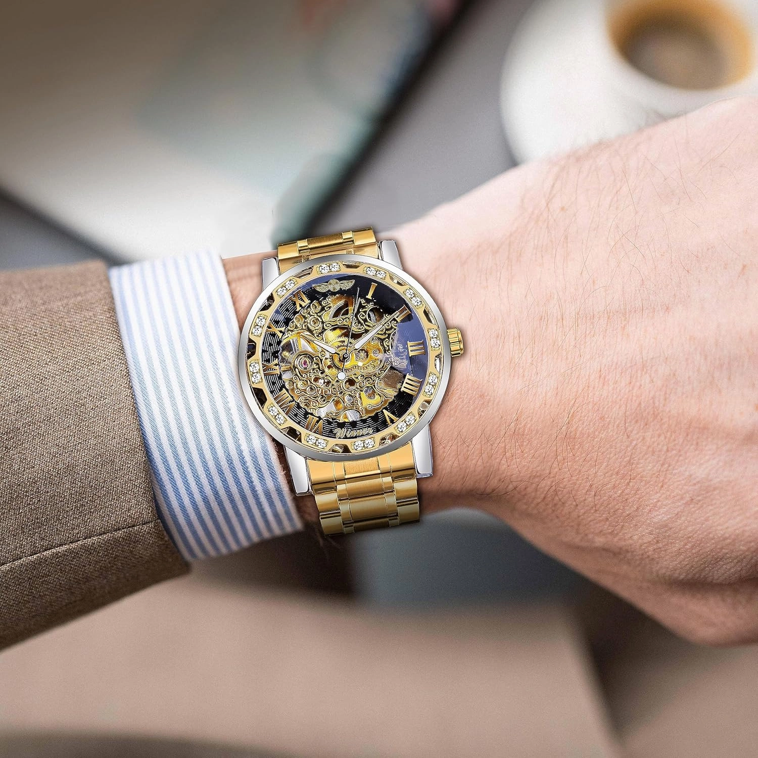Winner Retro Manual Mechanical Skeleton Watch with Diamond and Carving Flower Craft Men Skeleton Wrist Watch Mechanical Classic Roman Number